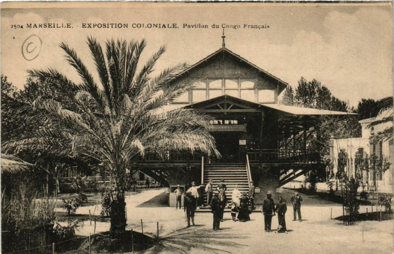 Carte postale ancienne Marseille Expo Coloniale-Pavillon du Congo Francais à Marseille