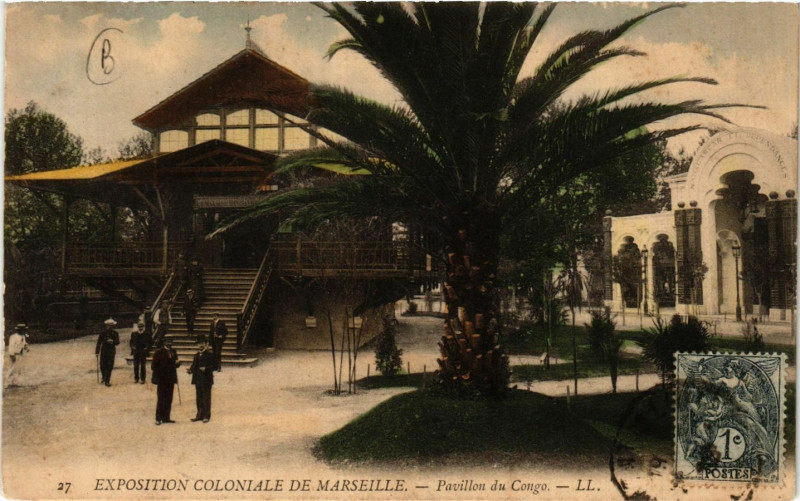 Carte postale ancienne Marseille Expo Coloniale-Pavillon du Congo à Marseille