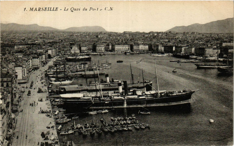 Carte postale ancienne Marseille Le Quai du Port à Marseille