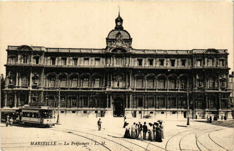 Carte postale ancienne Marseille La Préfecture à Marseille