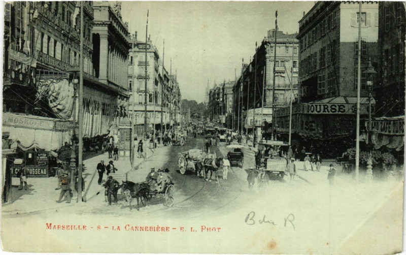 Carte postale ancienne Marseille La Cannebiere à Marseille