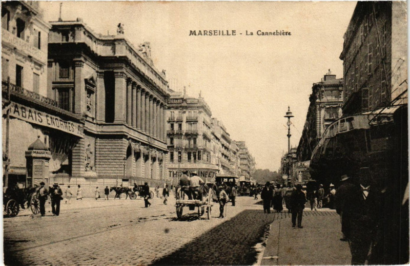 Carte postale ancienne Marseille La Cannebiere à Marseille