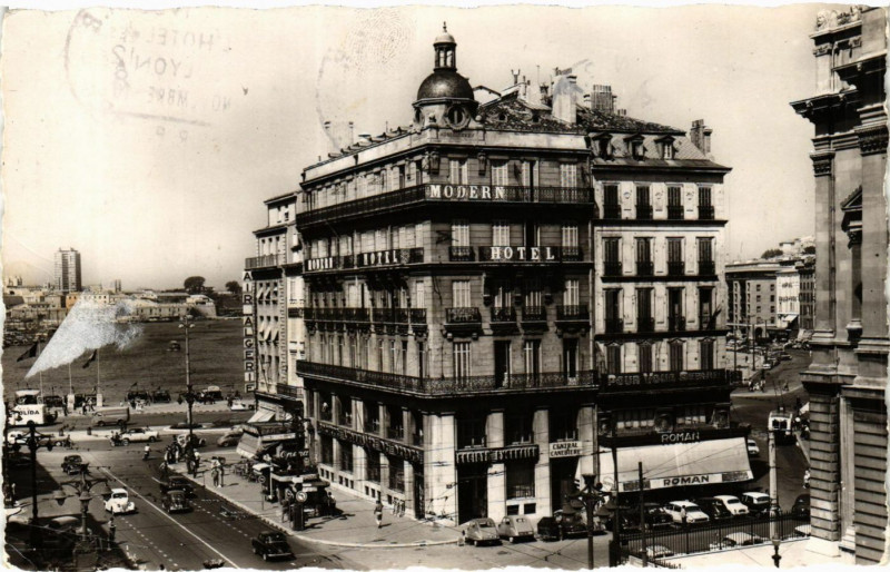 Carte postale ancienne Marseille Grand Modern Hotel à Marseille