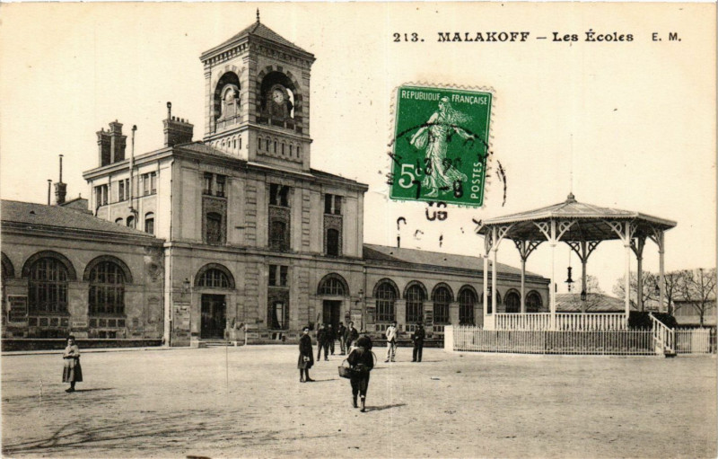 Carte postale ancienne Malakoff Les Ecoles à Malakoff