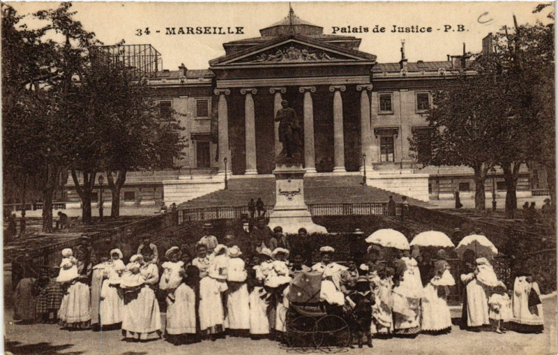 Carte postale ancienne Marseille Palais de Justice à Marseille