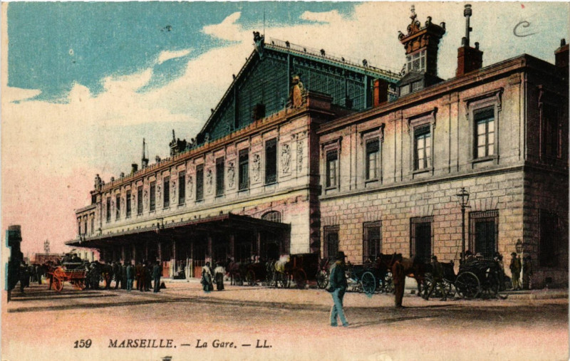 Carte postale ancienne Marseille La Gare à Marseille