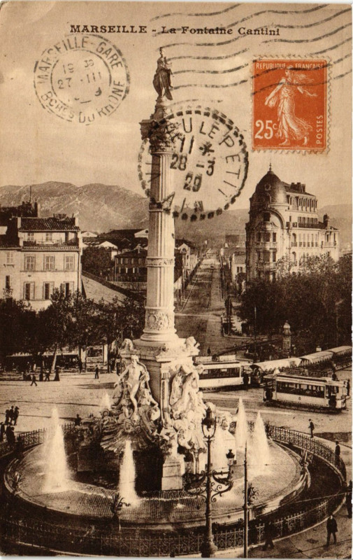 Carte postale ancienne Marseille La Fontaine Cantini à Marseille