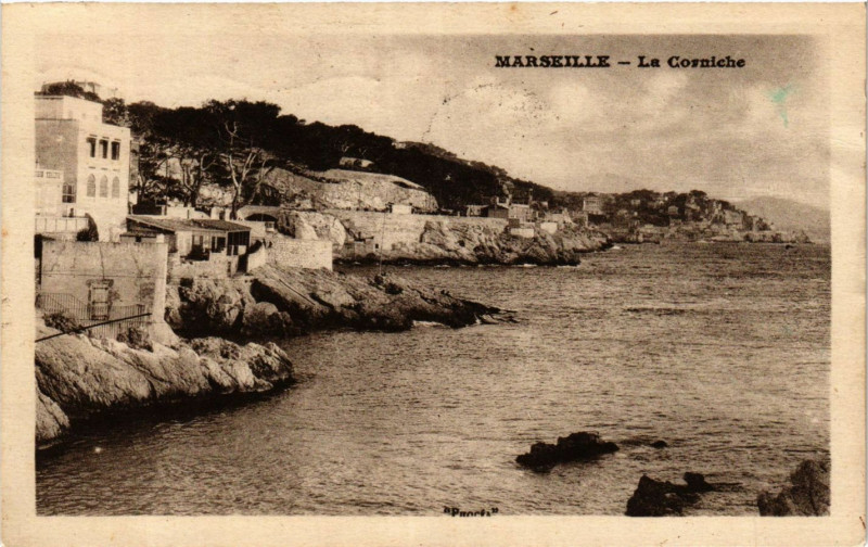 Carte postale ancienne Marseille La Corniche à Marseille