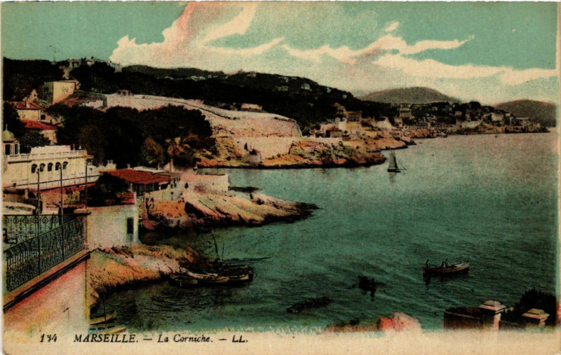 Carte postale ancienne Marseille La Corniche à Marseille