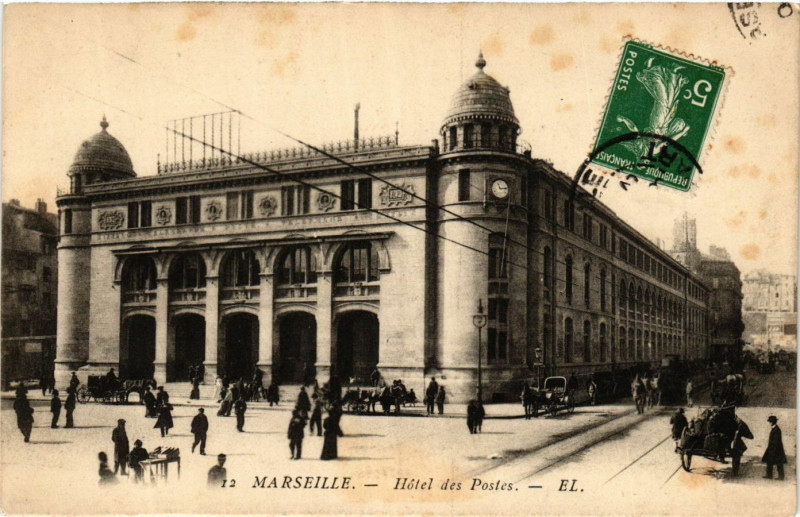 Carte postale ancienne Marseille Hotel des Postes à Marseille