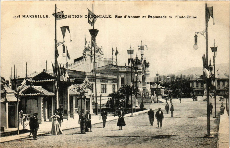 Carte postale ancienne Expo coloniale Marseille Rue d'Annam et Esplanade de l'Indo-Chine à Marseille