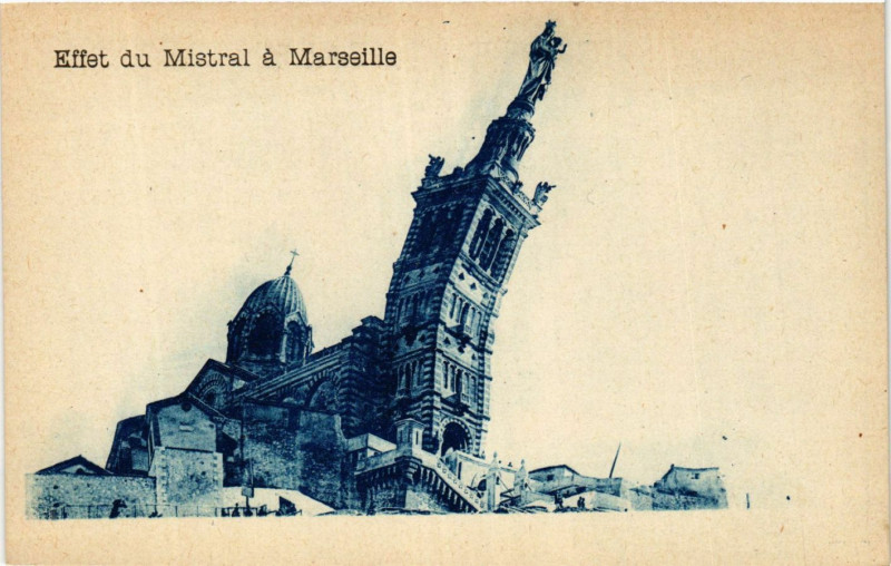 Carte postale ancienne Effet du mistral a Marseille à Marseille