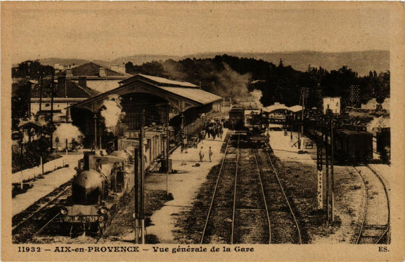 Carte postale ancienne Aix-en-Provence - Vue générale de la Gare à Aix-en-Provence