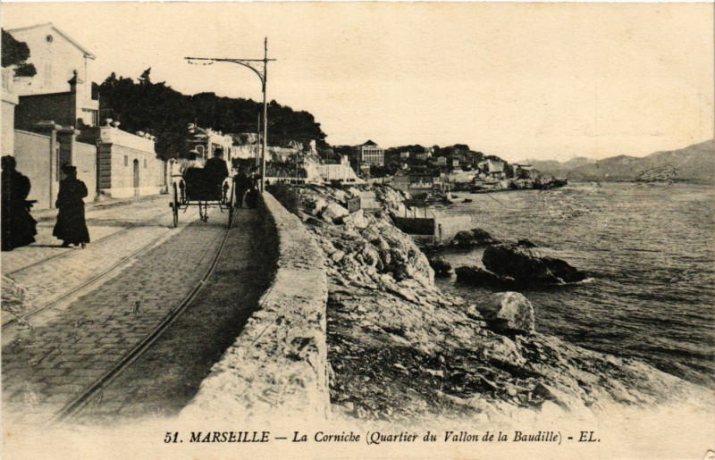 Carte postale ancienne Marseille - La Corniche (Quartier du Vallon de la Baudille) à Marseille