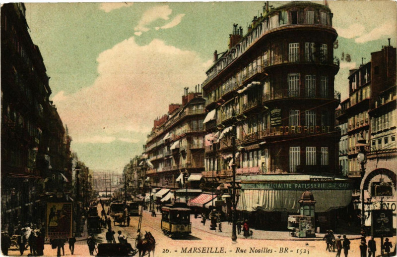 Carte postale ancienne Marseille - Rue Noailles à Marseille