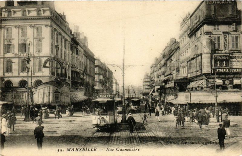 Carte postale ancienne Marseille - Rue Cannabiere à Marseille
