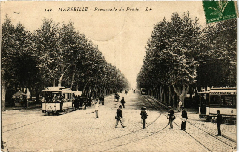 Carte postale ancienne Marseille - Promenade du Prado à Marseille