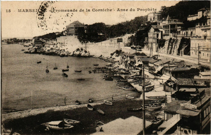 Carte postale ancienne Marseille - Promenade de la Corniche - Anse du Prophete à Marseille