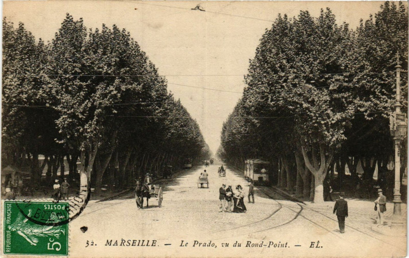 Carte postale ancienne Marseille - Le Prado, vu du Rond-Point à Marseille