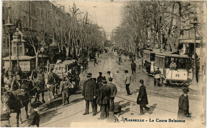 Carte postale ancienne Marseille - Le Cours Belsunce à Marseille