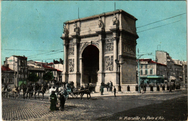 Carte postale ancienne Marseille la Porte d'Aix à Marseille