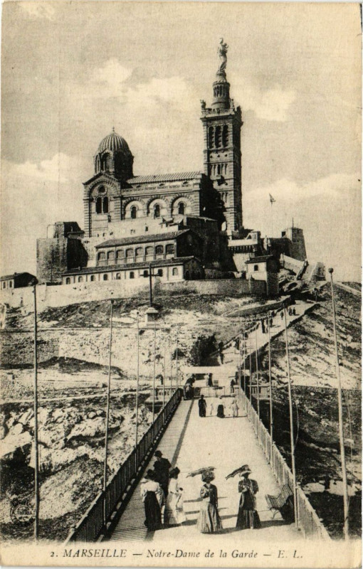 Carte postale ancienne Notre-Dame de la Garde à Marseille 6e Arrondissement