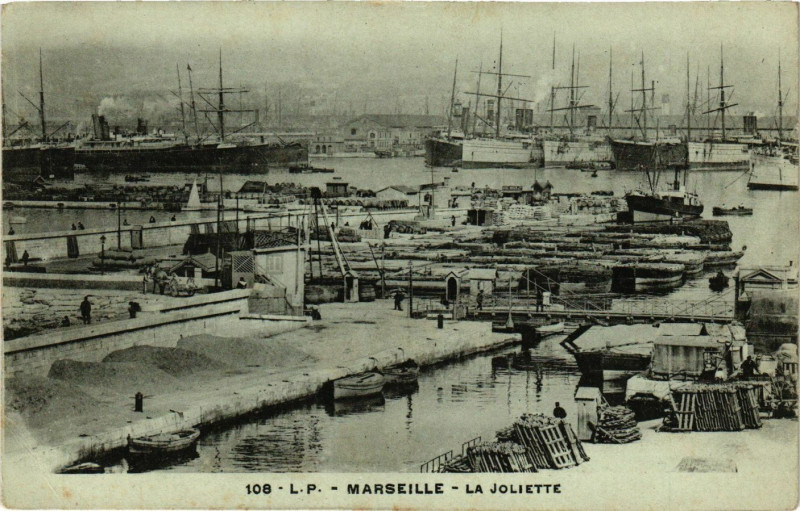 Carte postale ancienne Marseille - La Joliette à Marseille