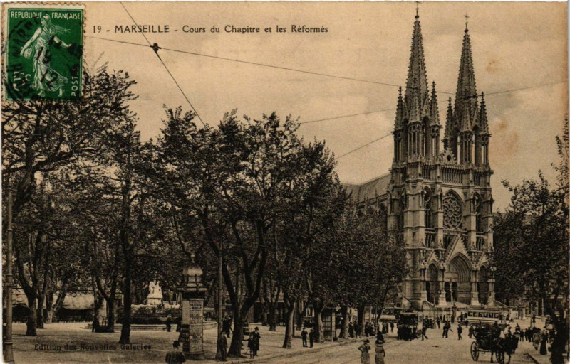 Carte postale ancienne Marseille - Cours du Chapitre et les Reformes à Marseille