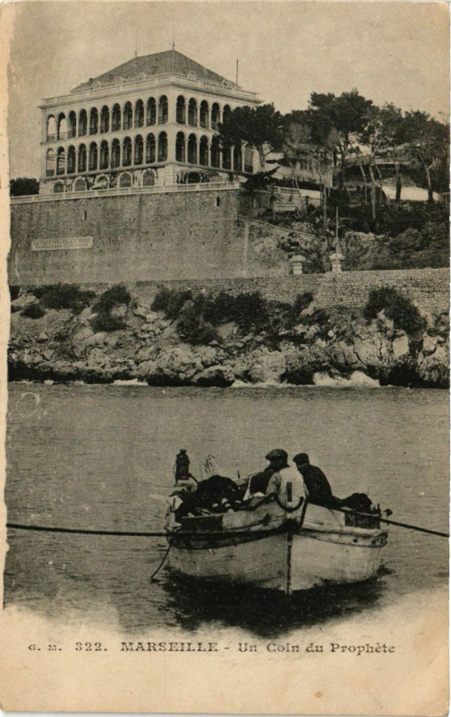 Carte postale ancienne Marseille - Un coin du Prophete à Marseille