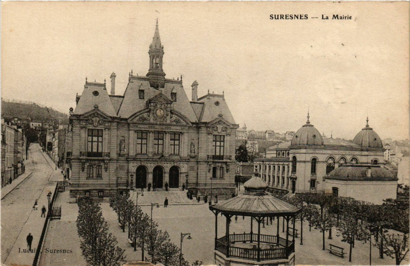 Carte postale ancienne Suresnes - La Mairie à Suresnes