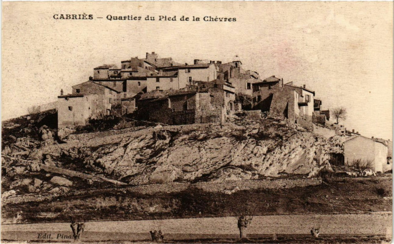 Carte postale ancienne Cabries - Quartier du Pied de la Chevres à Cabriès