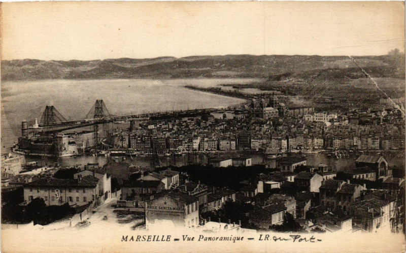 Carte postale ancienne Marseille - Vue Panoramique à Marseille