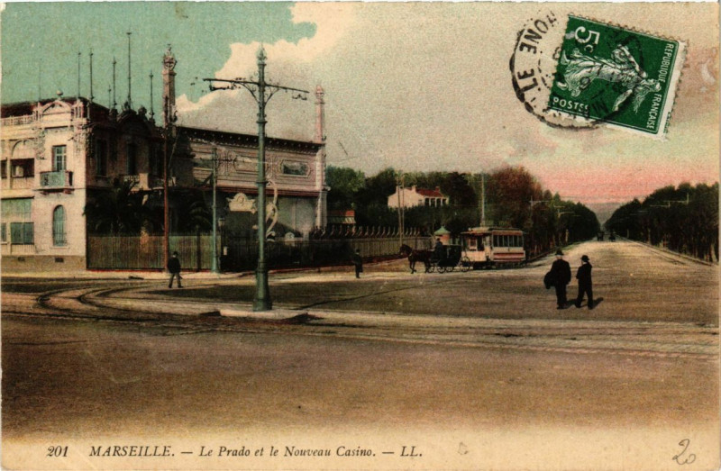 Carte postale ancienne Marseille - Le Prado et le nouveau Casino à Marseille