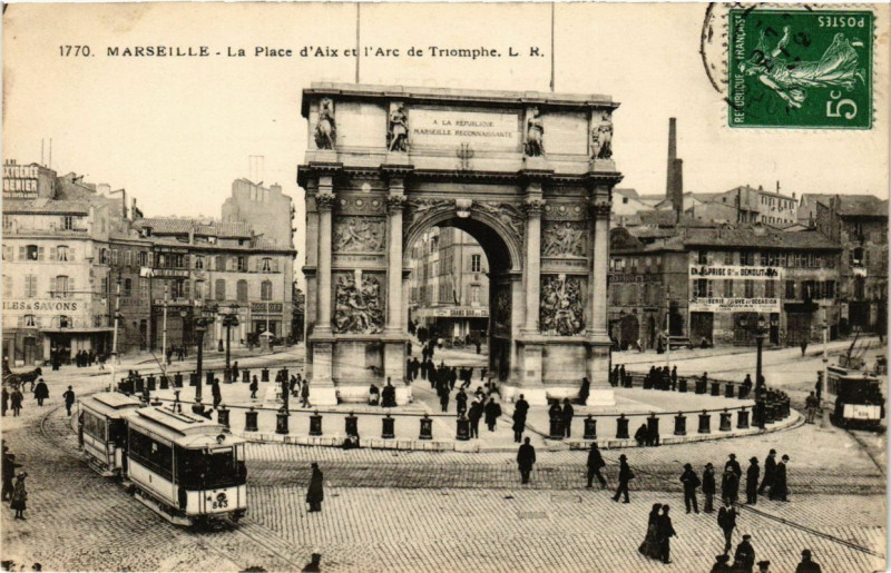 Carte postale ancienne Marseille - La Place d'Aix et l'Ar de Triomphe à Marseille