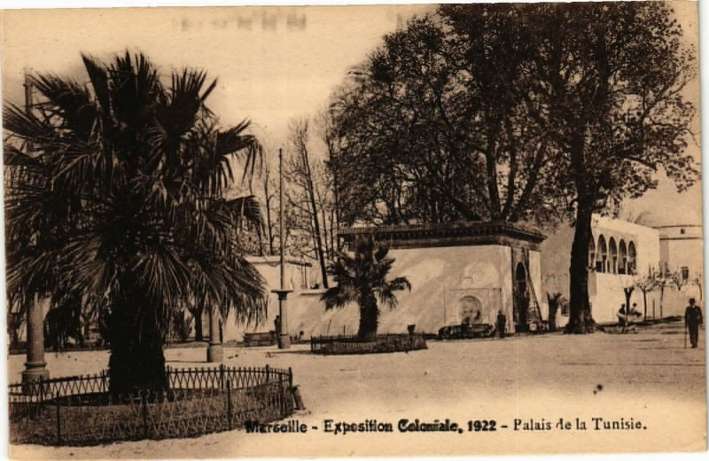 Carte postale ancienne Marseille-Palais de la Tunisie à Marseille
