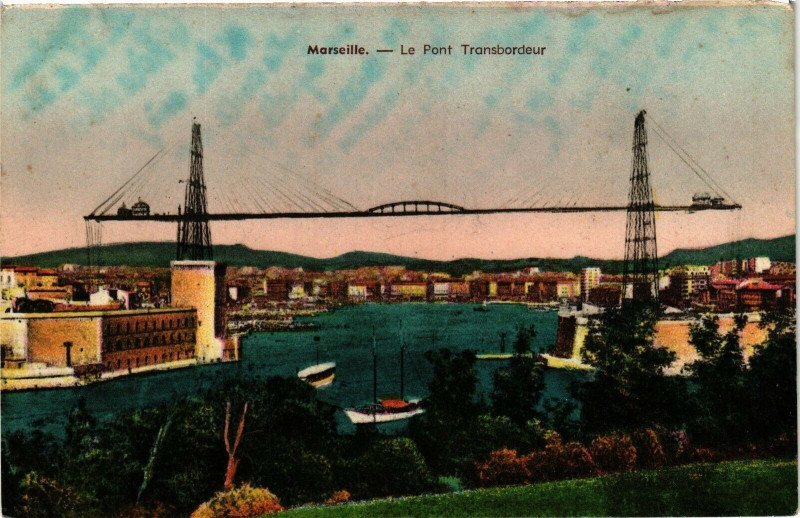 Carte postale ancienne Marseille-Le Pont Transbordeur à Marseille