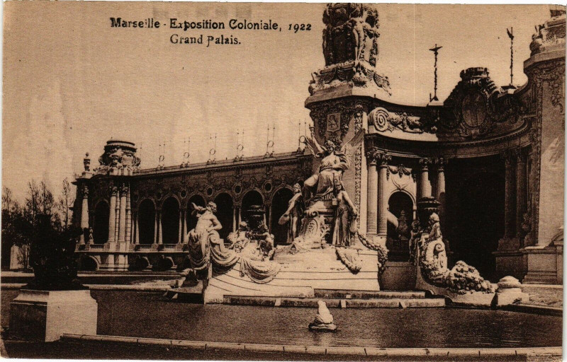 Carte postale ancienne Marseille-Grand Palais à Marseille