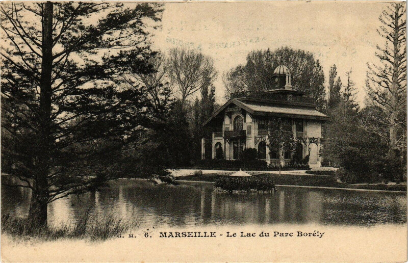 Carte postale ancienne Marseille-Le Lac du Parc Borely à Marseille