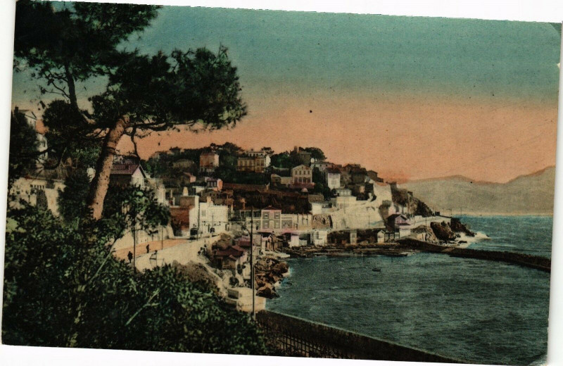 Carte postale ancienne Marseille - Le Prophete à Marseille