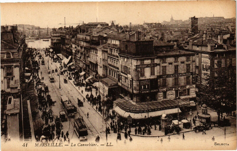Carte postale ancienne Marseille-La Cannabiere à Marseille