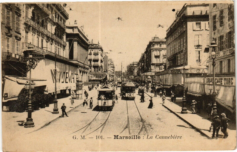 Carte postale ancienne Marseille-La Cannabiere à Marseille