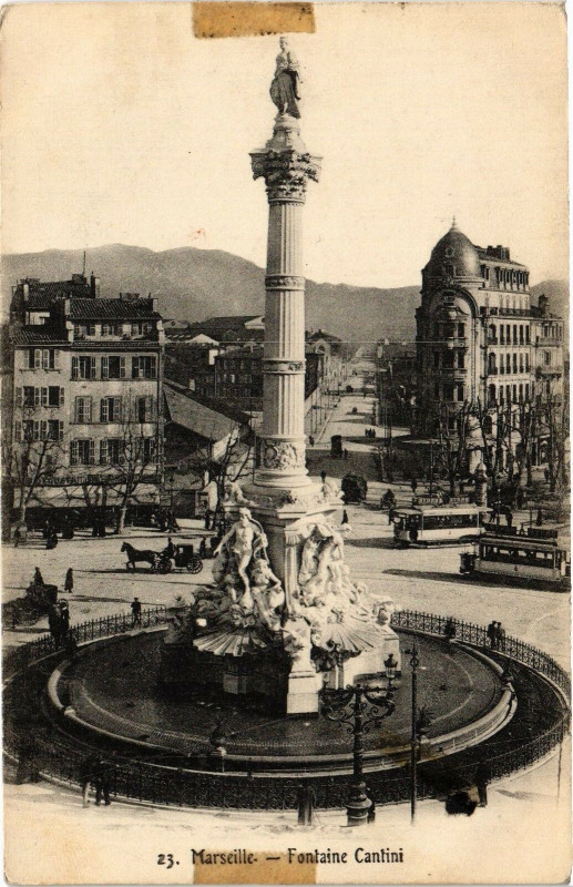 Carte postale ancienne Marseille-Fontaine Cantini à Marseille