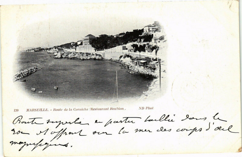 Carte postale ancienne Marseille-Route de la Corniche-Restaurant Roubion à Marseille