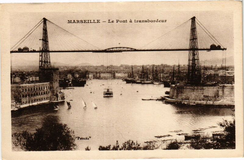 Carte postale ancienne Marseille-Le Pont a transbordeur à Marseille