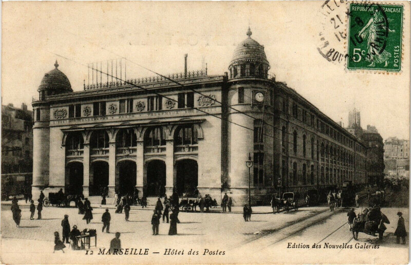 Carte postale ancienne Marseille - Hotel des Postes à Marseille