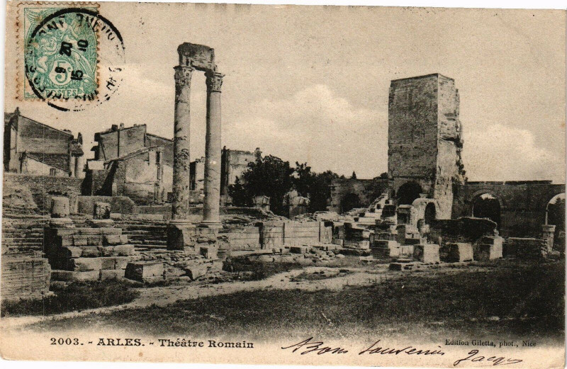 Carte postale ancienne Arles-Theatre Romain à Arles