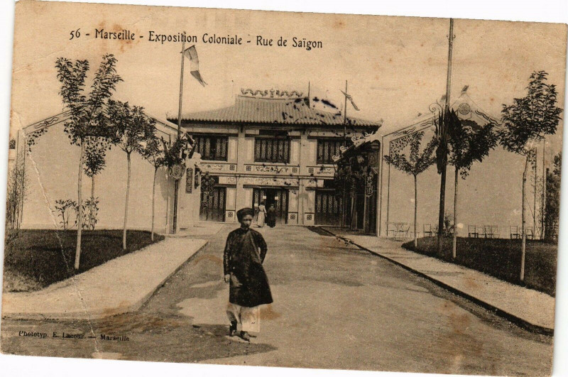 Carte postale ancienne Marseille-Rue de Saigon à Marseille
