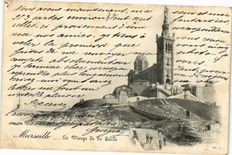Carte postale ancienne Marseille-La Vierge de la Garde à Marseille