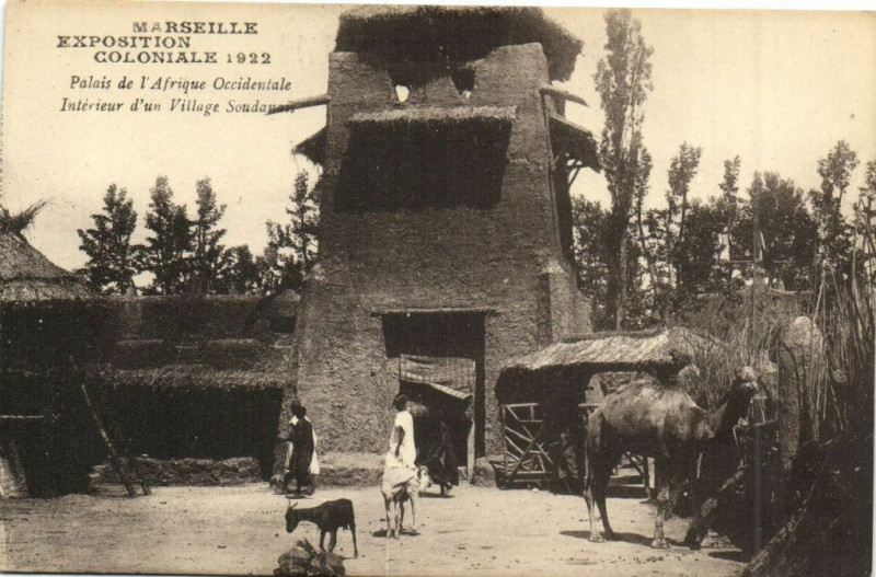 Carte postale ancienne Marseille Expo Coloniale 1922-Palais de l'Afrique Occidentale à Marseille