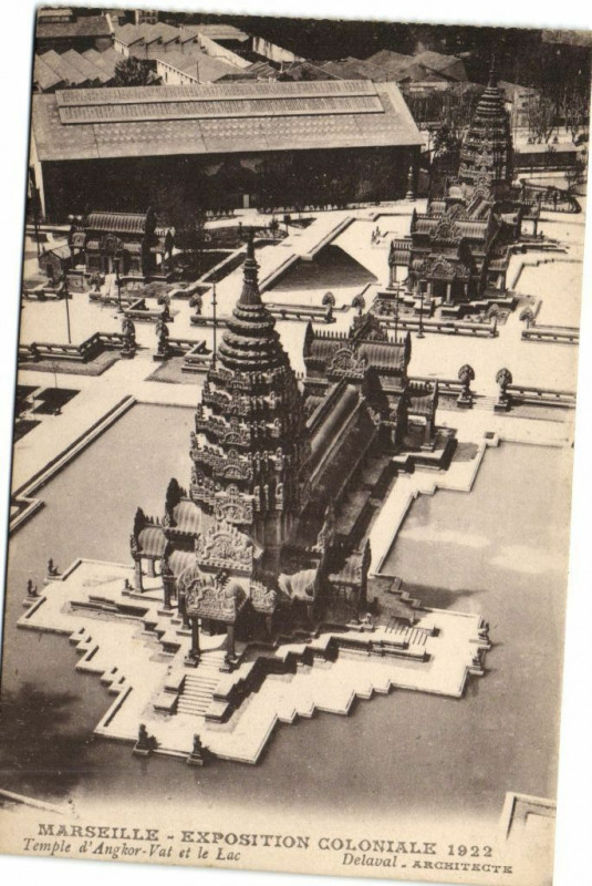 Carte postale ancienne Marseille Expo Coloniale 1922 - Temple d'Angkor-Vat et le Lac à Marseille